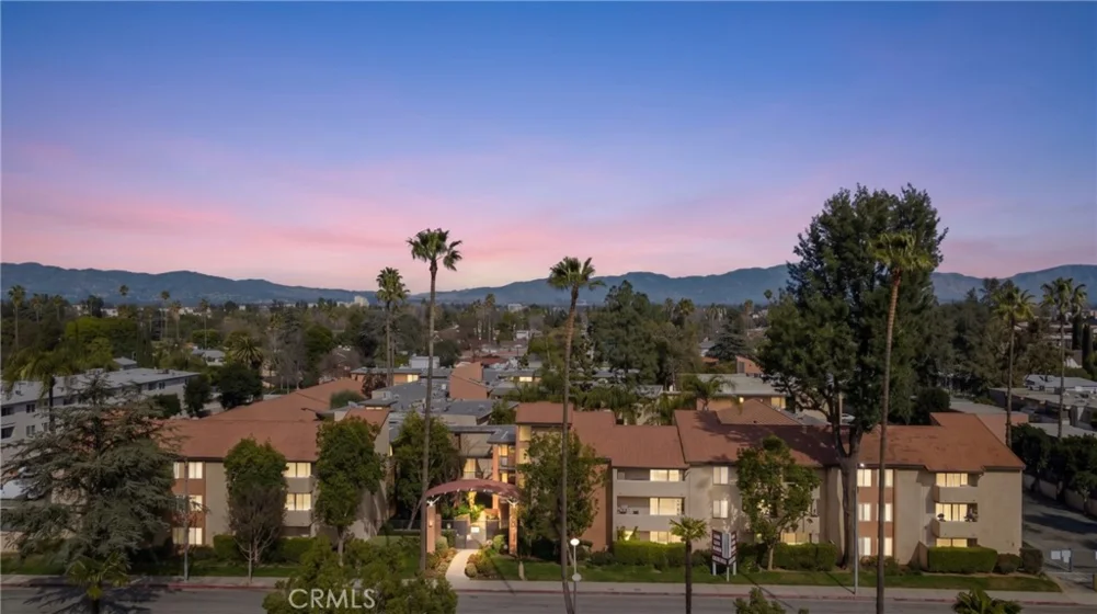 15425 Sherman Way #240 photo 2