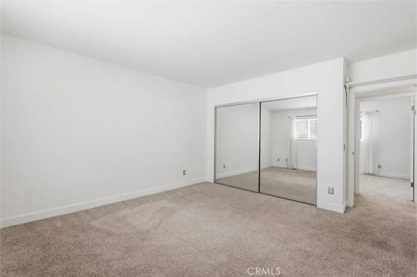 1747 Barry Avenue #106 photo 9
