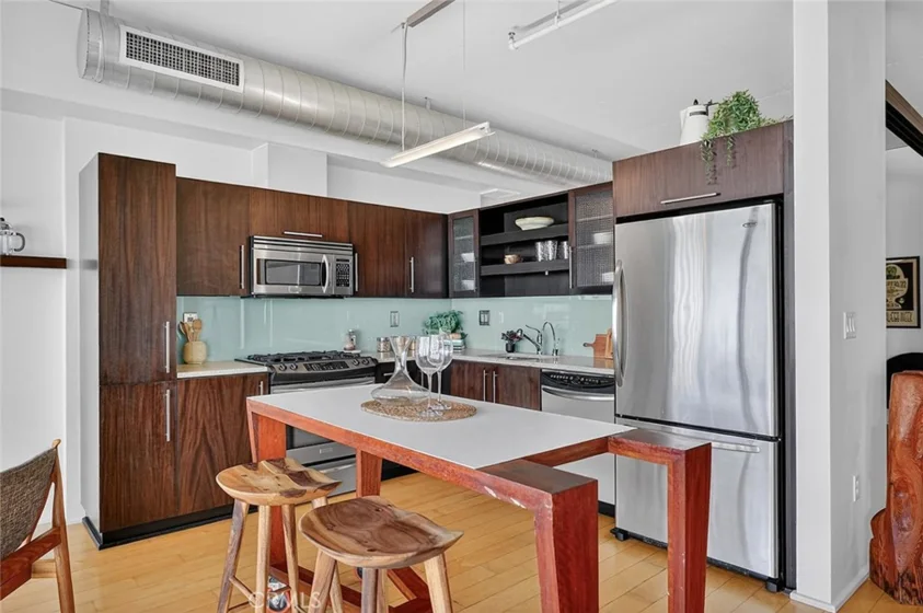 1100 South Hope Street #1006 photo 30