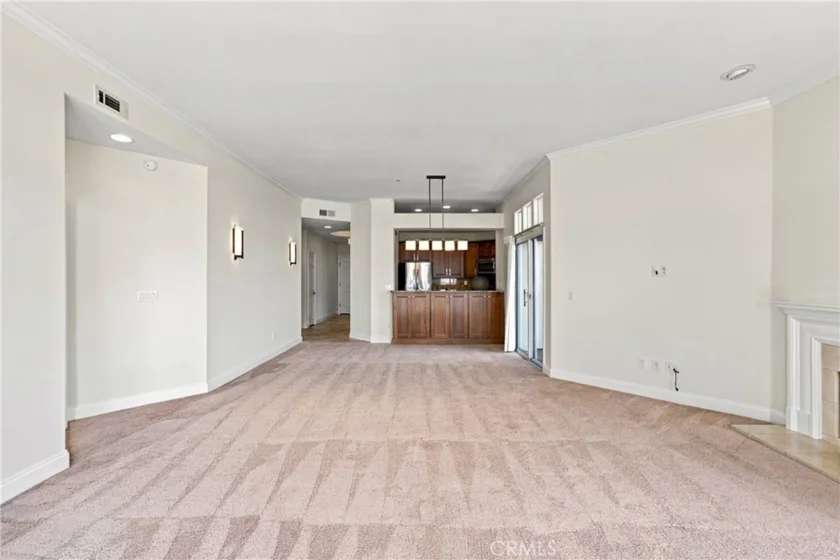1500 E Ocean #718 photo 37