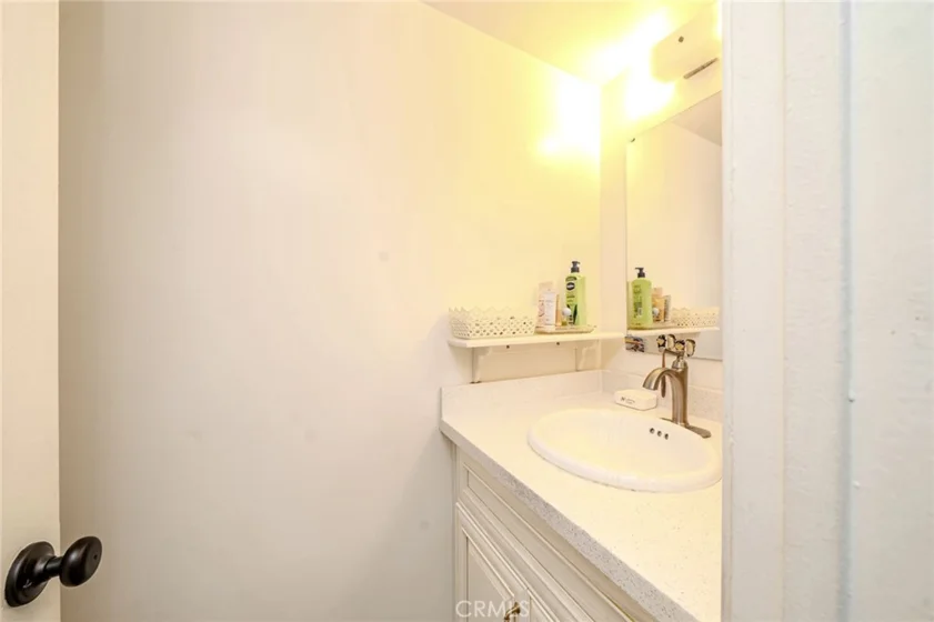 5539 Cajon photo 15
