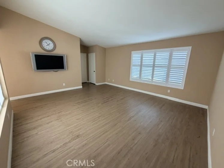 8566 Larkhall Circle #813B photo 6