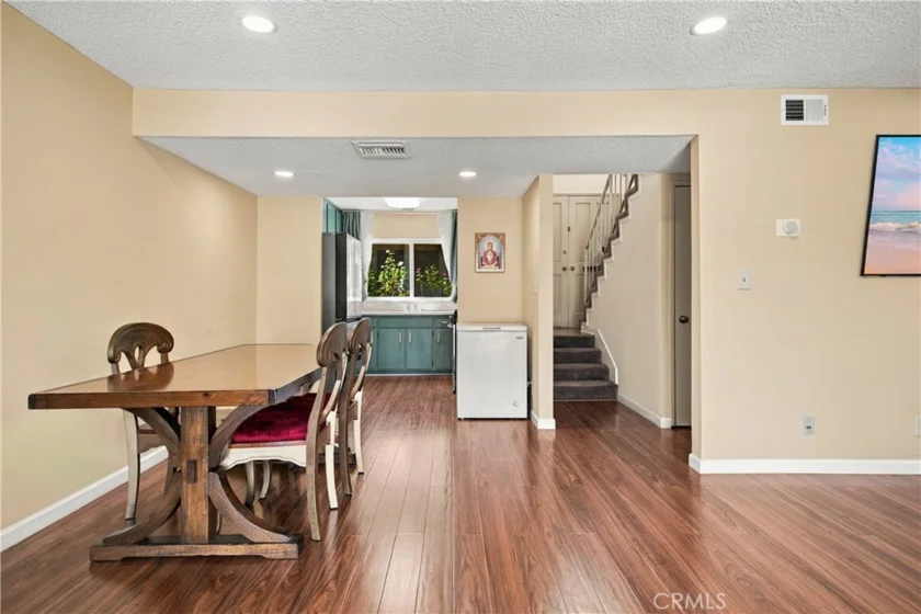 6629 Wilbur Avenue #22 photo 4