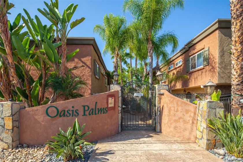 1000 S Mollison Avenue #19 photo 1