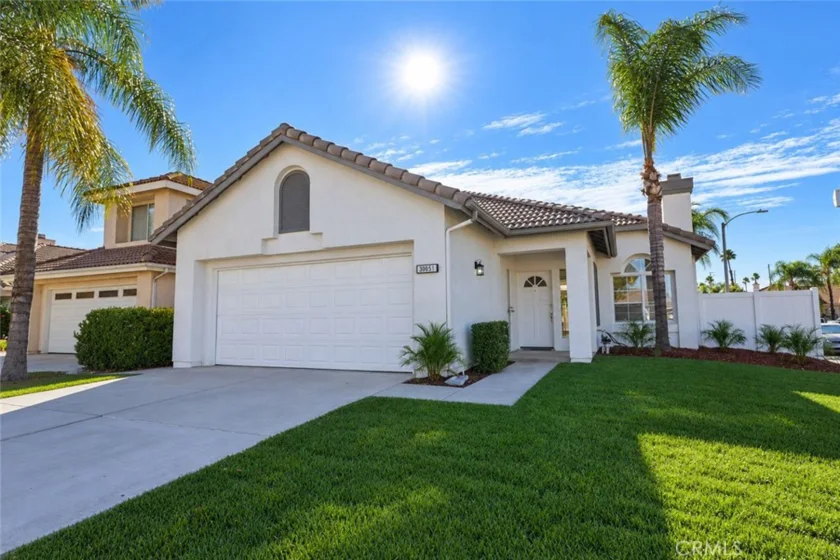 30051 Shoreline photo 1