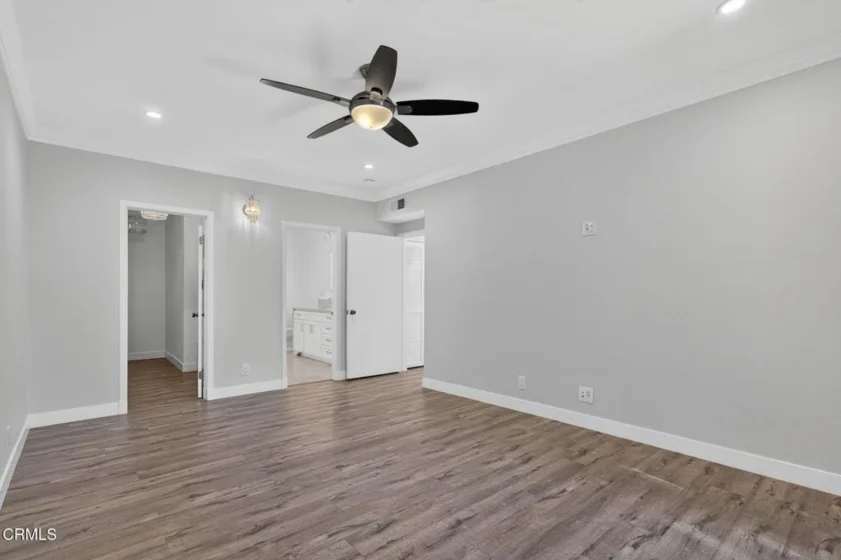 111 S Orange Grove Boulevard #105 photo 21