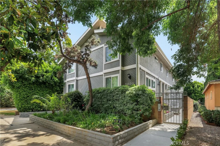 5020 Tilden Avenue #C photo 1