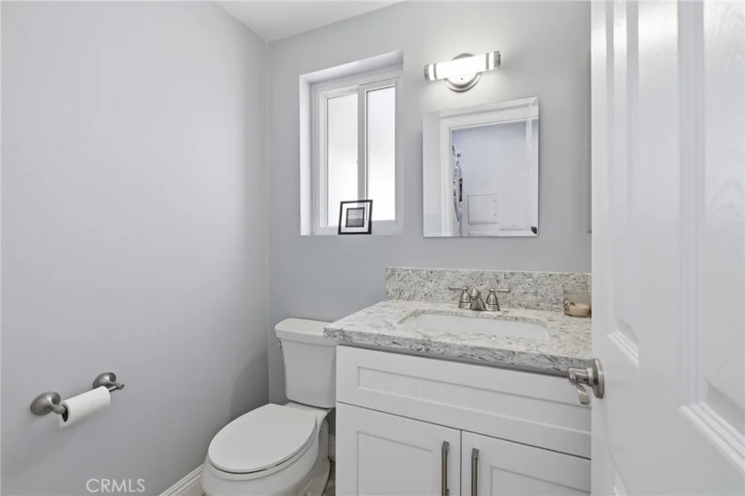16717 Vanowen Street photo 8