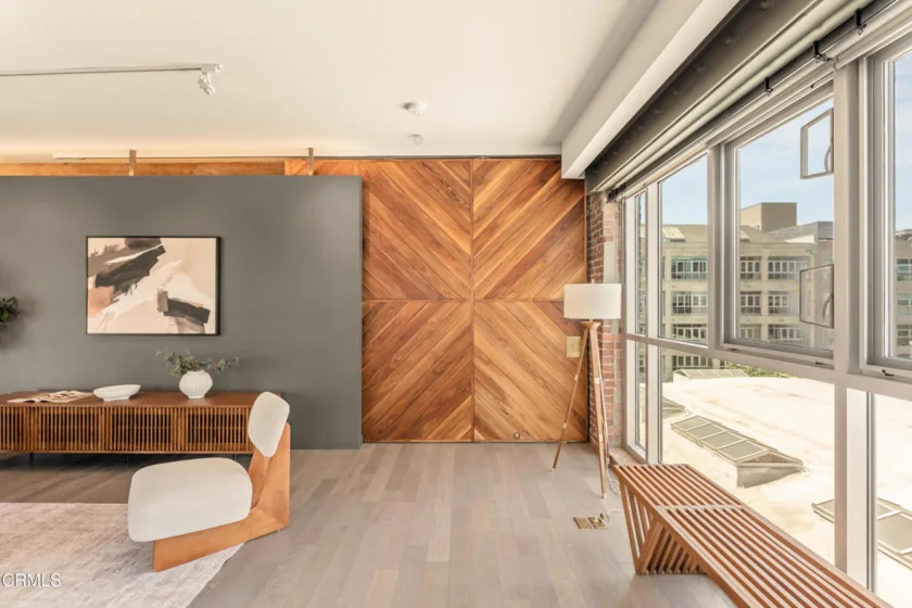 527 Molino Street #401 photo 35