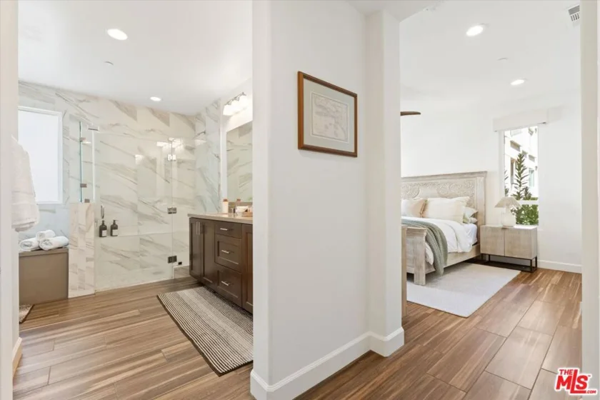12883 Runway Road #1 photo 19