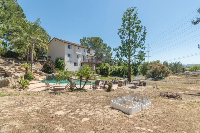 40575 Calle Fiesta photo 41