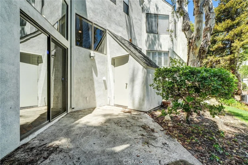 5733 E Stillwater Avenue #2 photo 31