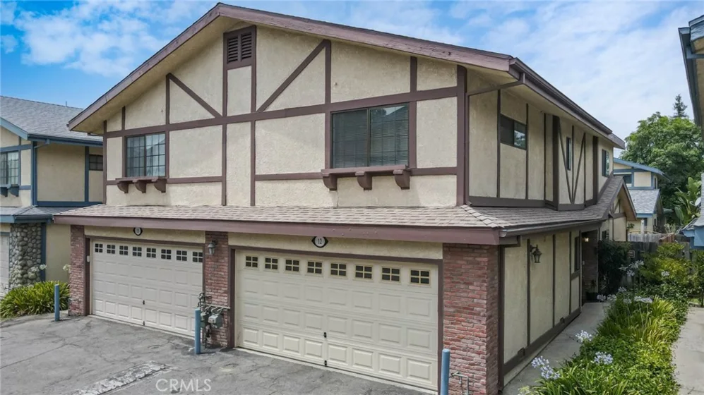 18435 Keswick Street #12 photo 1