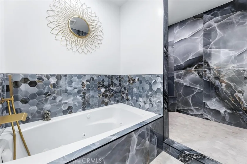 17711 Margate Street #316 photo 20