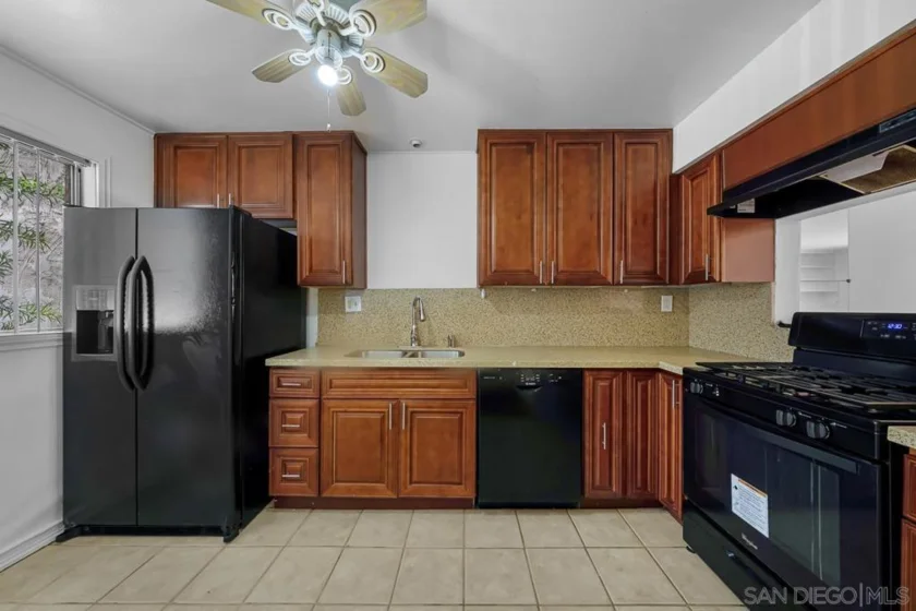 6787 Alvarado Road #5 photo 27