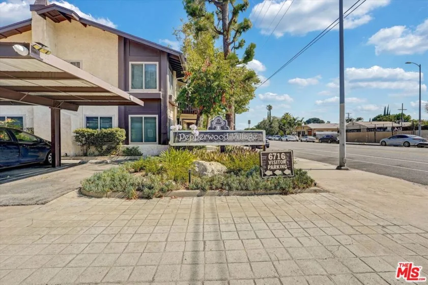 6716 Clybourn Avenue #149 photo 30