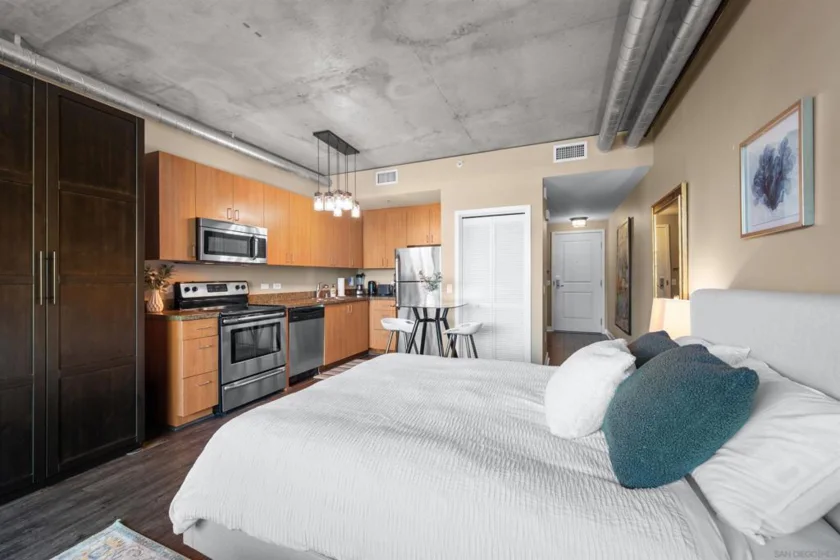 1080 Park Boulevard #203 photo 24