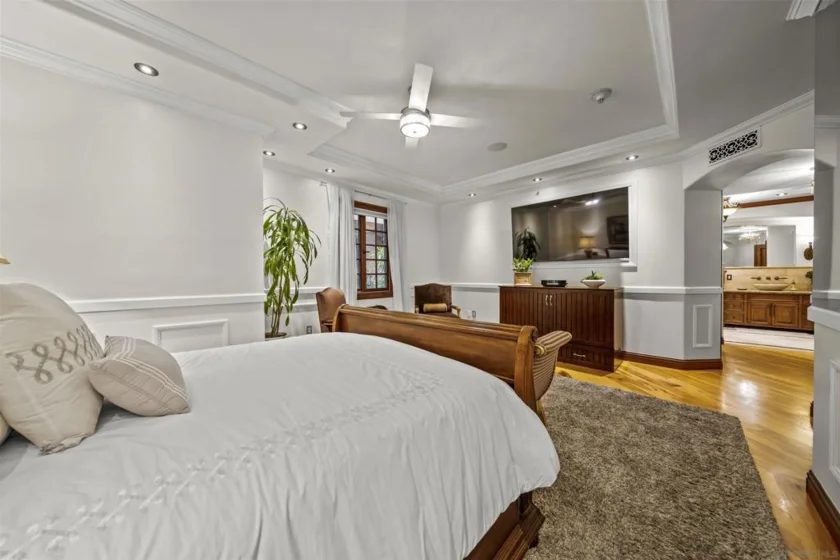 120 C Avenue #206 photo 40