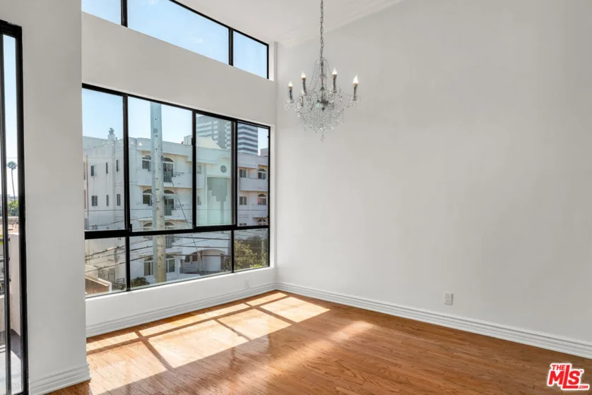 1312 S Saltair Avenue #319 photo 14