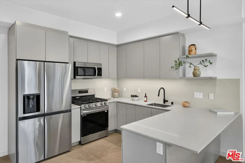 904 S New Hampshire Avenue #407 photo 38