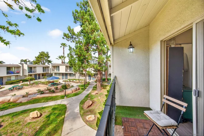 1045 Peach Avenue #50 photo 36