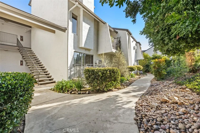 7506 Parkway Drive #104 photo 1