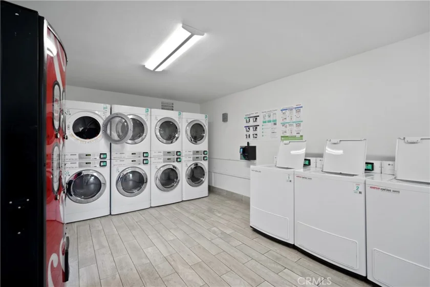 801 S Lyon #A213 photo 45