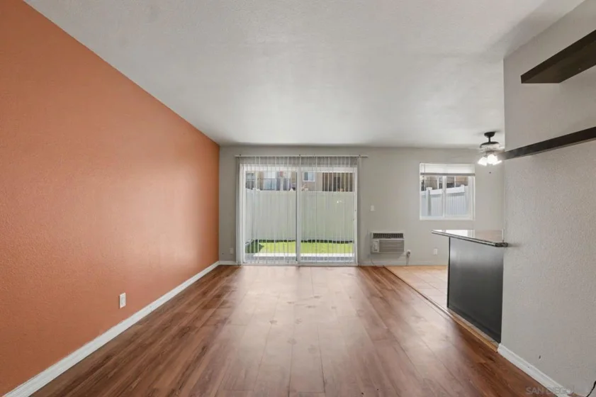 930 Peach Avenue #11 photo 17