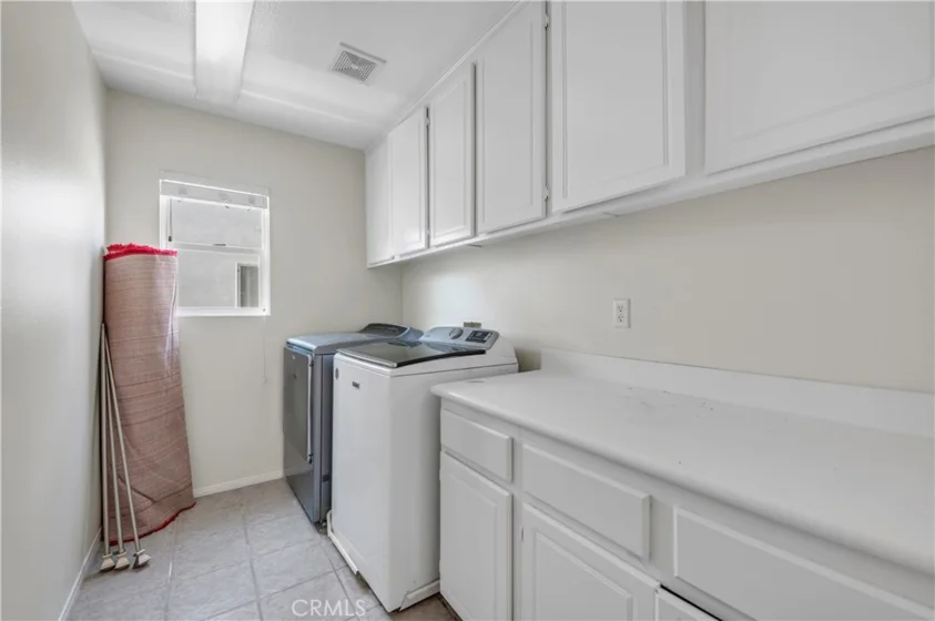 23831 Cloverleaf photo 31