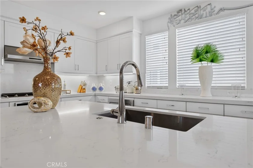 1100 N Anaheim Boulevard #1 photo 5
