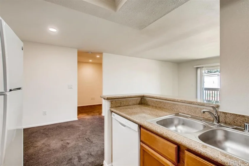 432 Edgehill Lane #156 photo 5