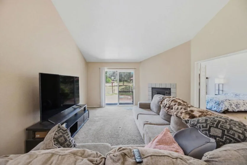 29402 Circle R Greens Drive photo 9