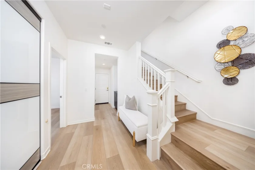 222 Harringay photo 3