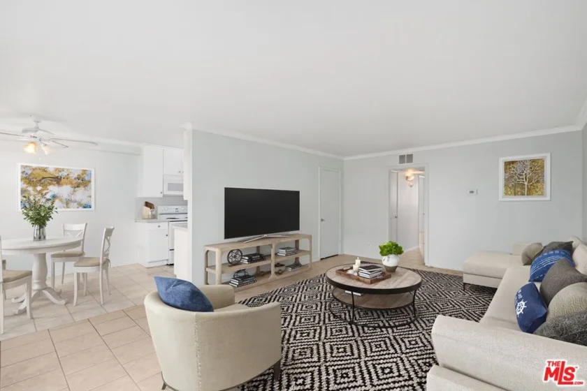 121 Sinclair Avenue #122 photo 1