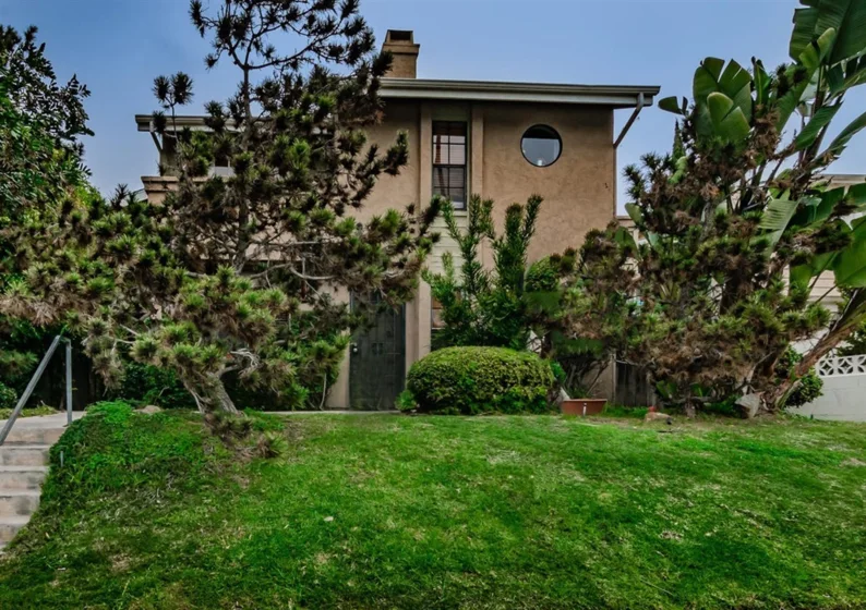 936 Sapphire Street #C photo 1