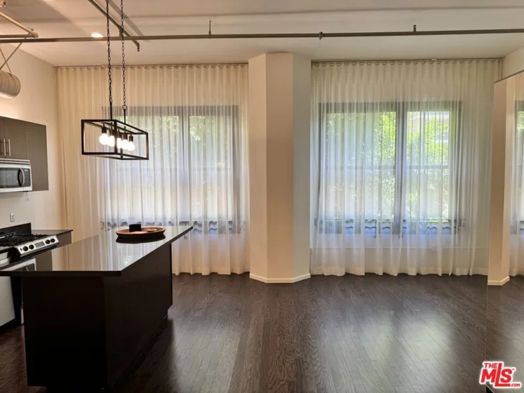 1645 N Vine Street #303 photo 4