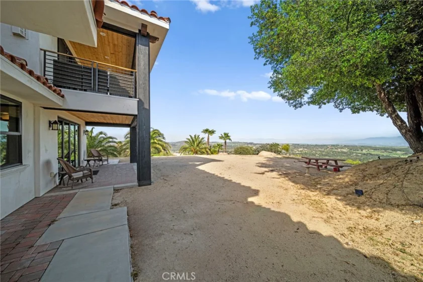 41950 Hacienda Drive photo 31
