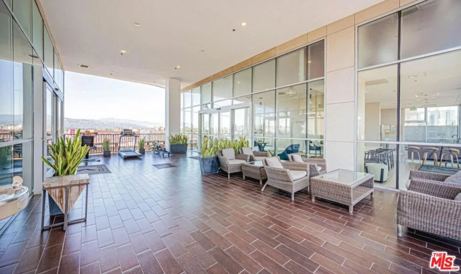 3785 Wilshire Boulevard #204 photo 45