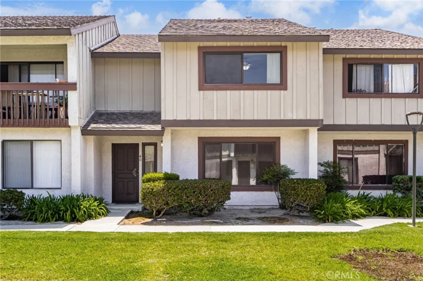 1435 W Cerritos #40 photo 40