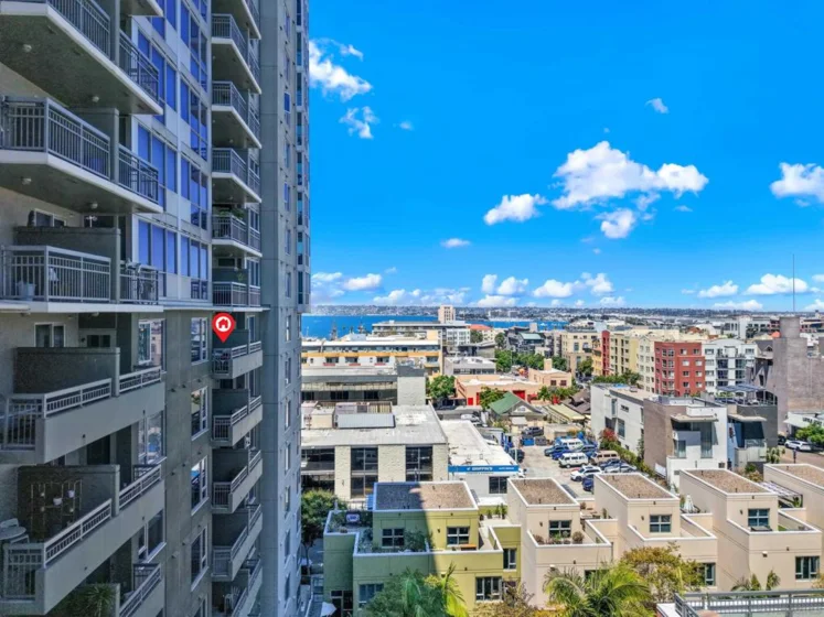 300 W Beech Street #805 photo 13