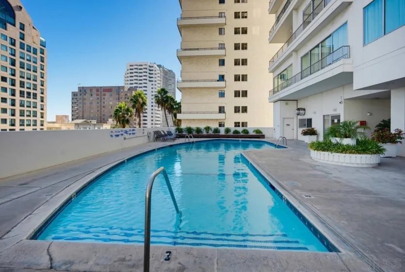 10501 Wilshire Boulevard #1005 photo 29