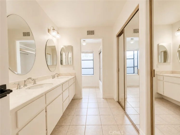 3336 Paseo Halcon photo 13