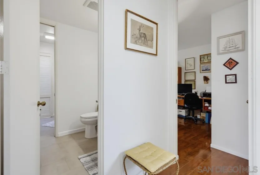 2942 Lawrence Street photo 50