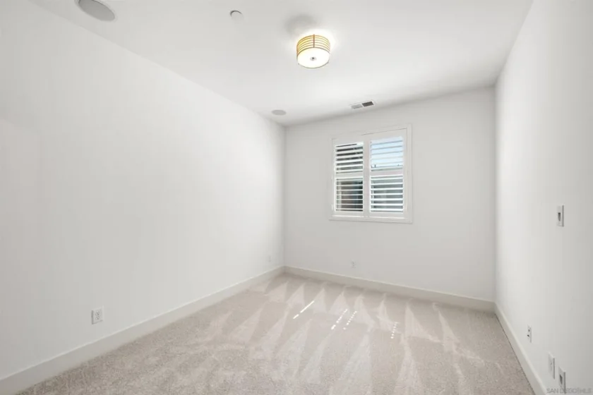 7853 Inception Way photo 37