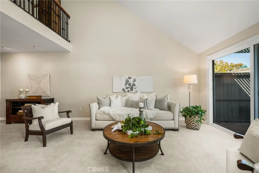 12632 Romaine Way photo 8