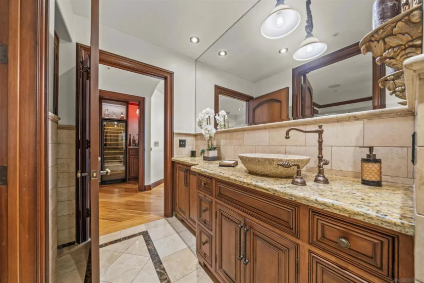 120 C Avenue #206 photo 31