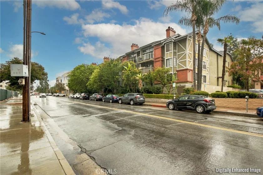 18324 Clark #110 photo 32