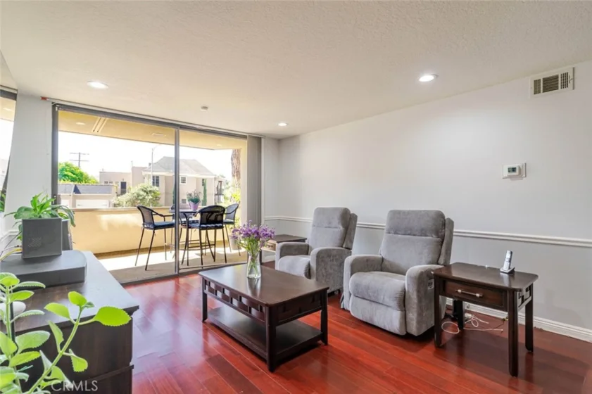 750 S Spaulding Avenue #129 photo 37