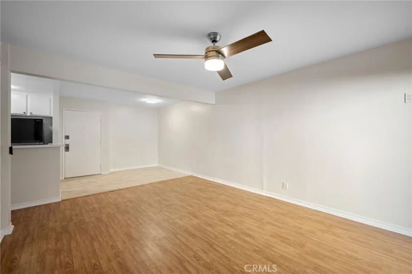 15425 Sherman #107A photo 5