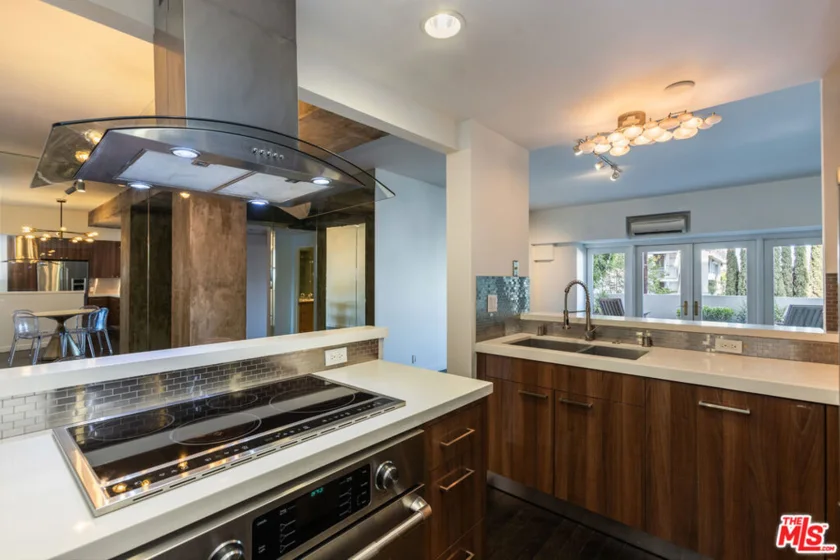 1155 N La Cienega Boulevard #110 photo 13